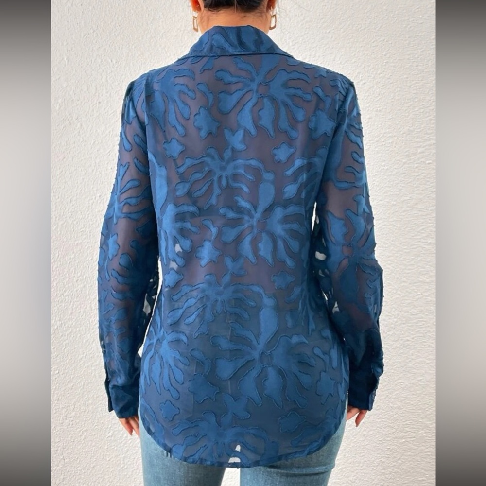 Jacquard button down blouse - Picture 15 of 16